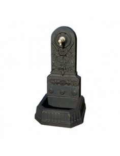 Fuente clásica en fundición...