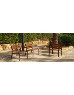 Banco para exterior de madera de guinea y fundición