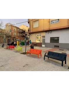 Banco de exterior en polietileno reciclado