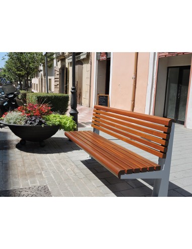 Banco de lamas con estructura...