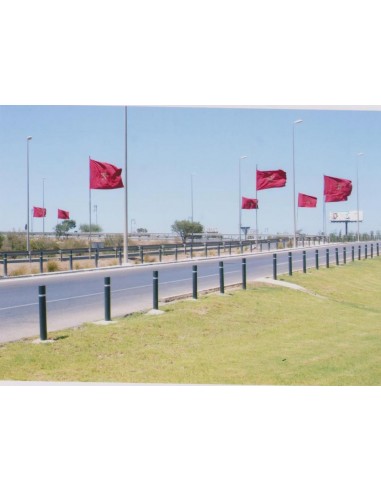 Pilona económica con aro de acero...