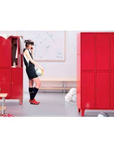 Armario ropero metal 3 puertas división central en cada plaza.