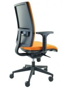 Silla Modelo Riga con respaldo en red