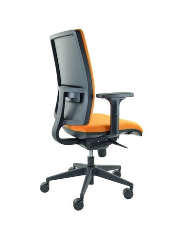 Silla Modelo Riga con respaldo en red