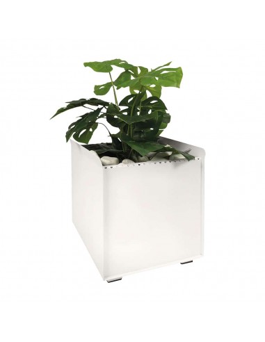 Jardinera metálica para uso en...