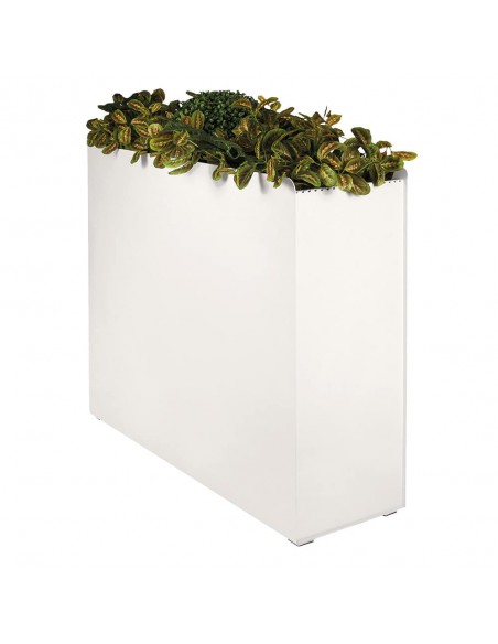 Jardinera metálica para uso en interiores