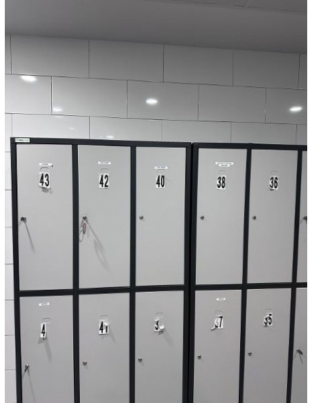 Armario ropero metálico 4 puertas