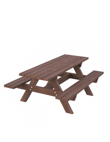 Mesa de picnic en polímero reciclado sin mantenimiento