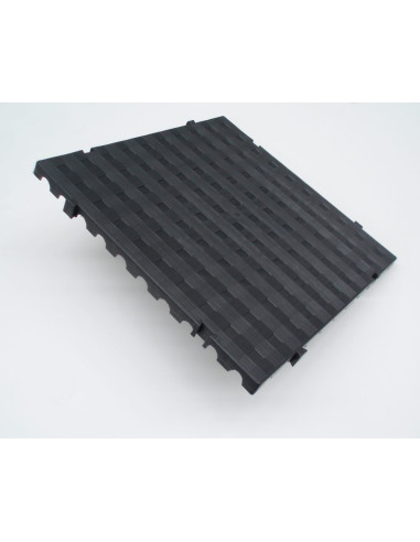 Tarima de plástico de 50x50x2,5 cm.