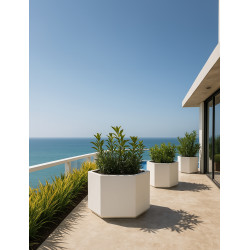 Jardinera de piedra rectangular