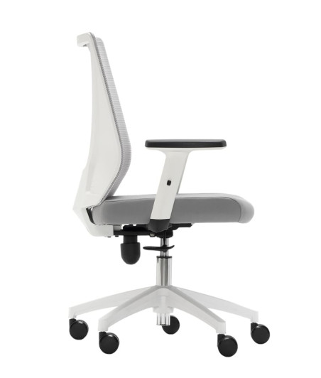 Silla ergonómica con contacto permanente